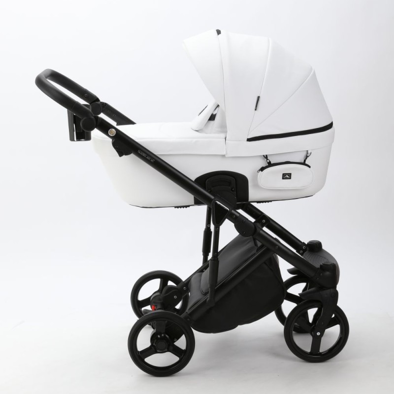 Carucior 3 in 1 Lumi Air Adamex Deluxe White Leather SA1