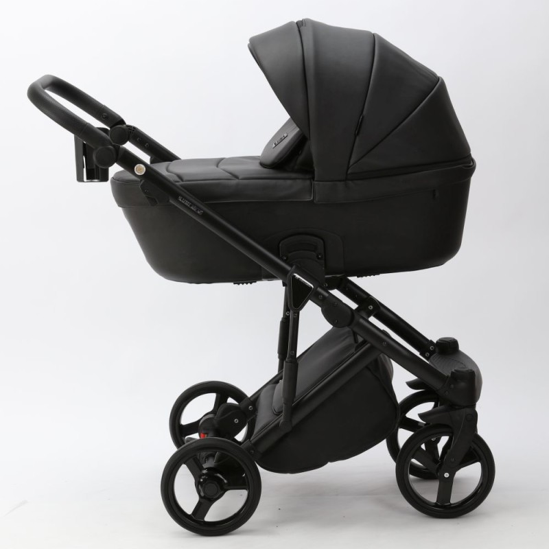 Carucior 3 in 1 Lumi Air Adamex Deluxe Black Leather SA2