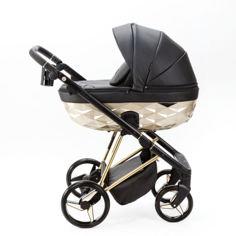 Carucior 3 in 1 Quantum Adamex Deluxe Black Star 102 cu scoica testata ADAC