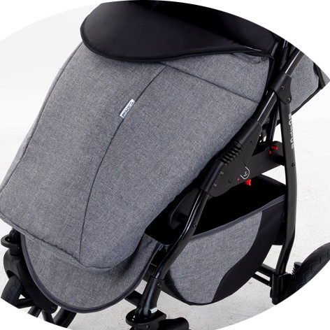 Carucior copii 3 in 1 Boston Black cu scoica Cosmo Avionaut testata ADAC